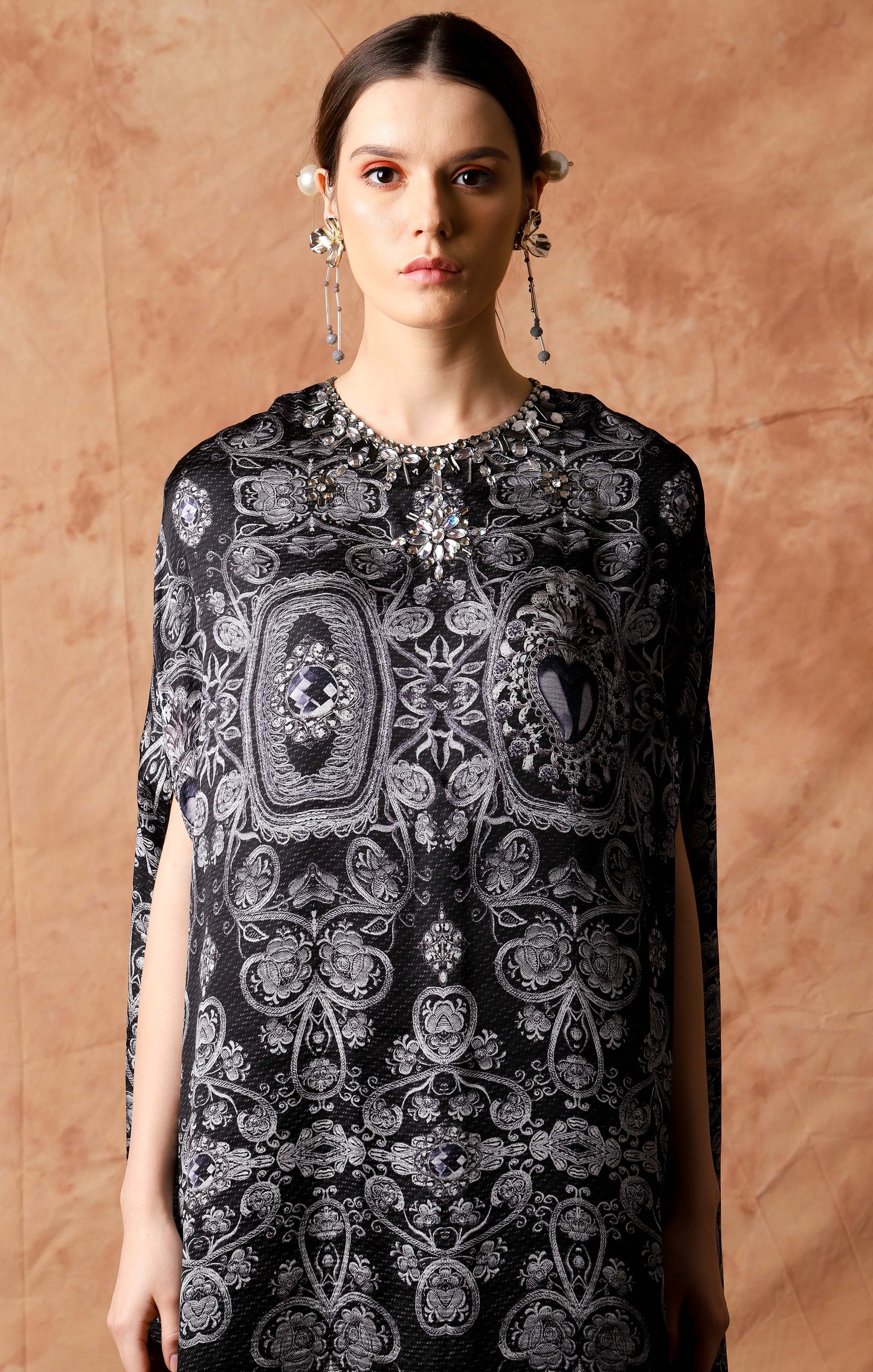 Brave - Black Diamond Kaftan