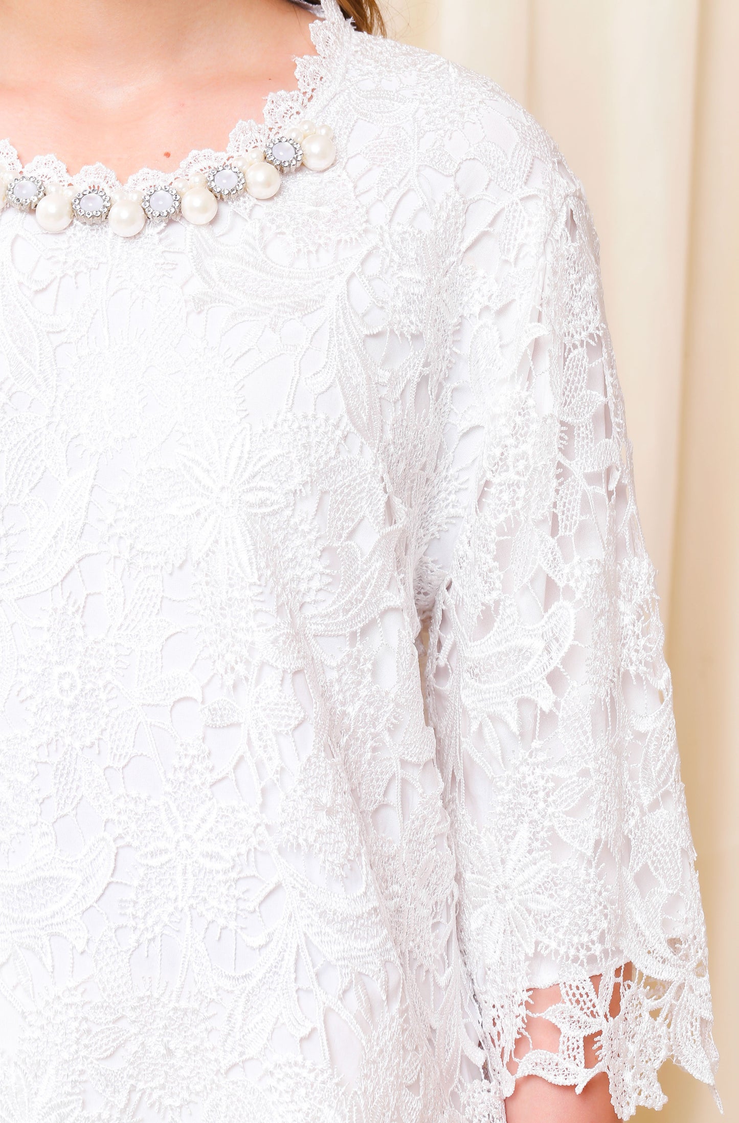 Wise - White Flower Top