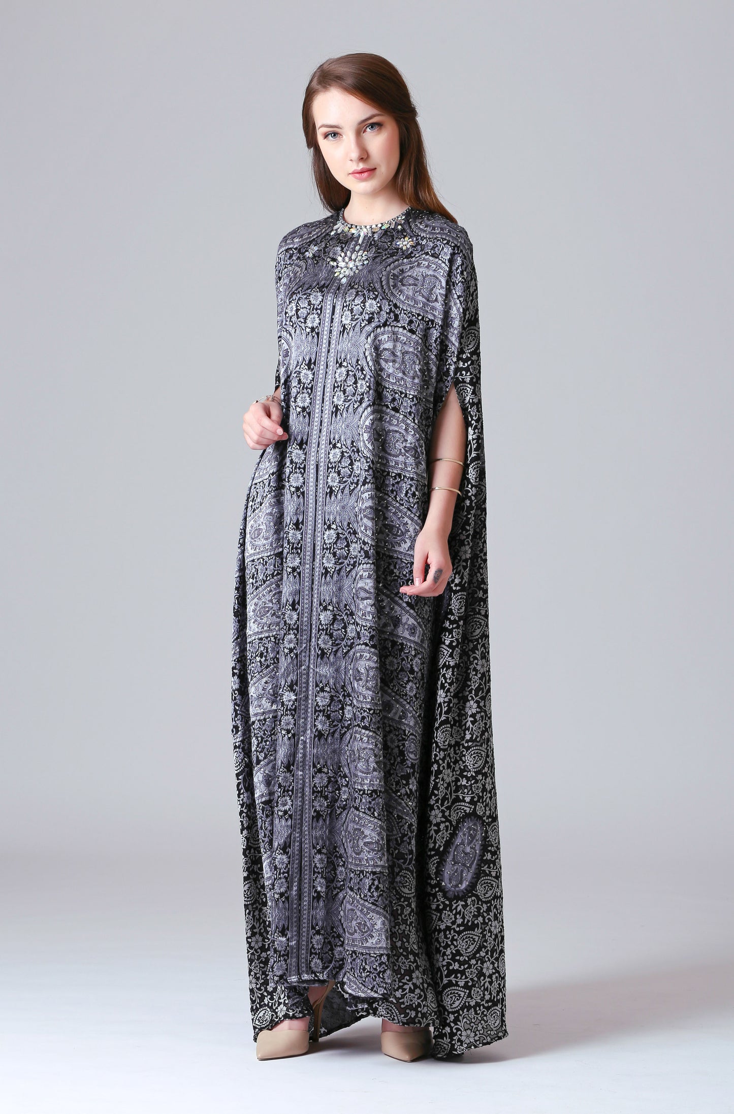 Brave - Grey Paisley Kaftan