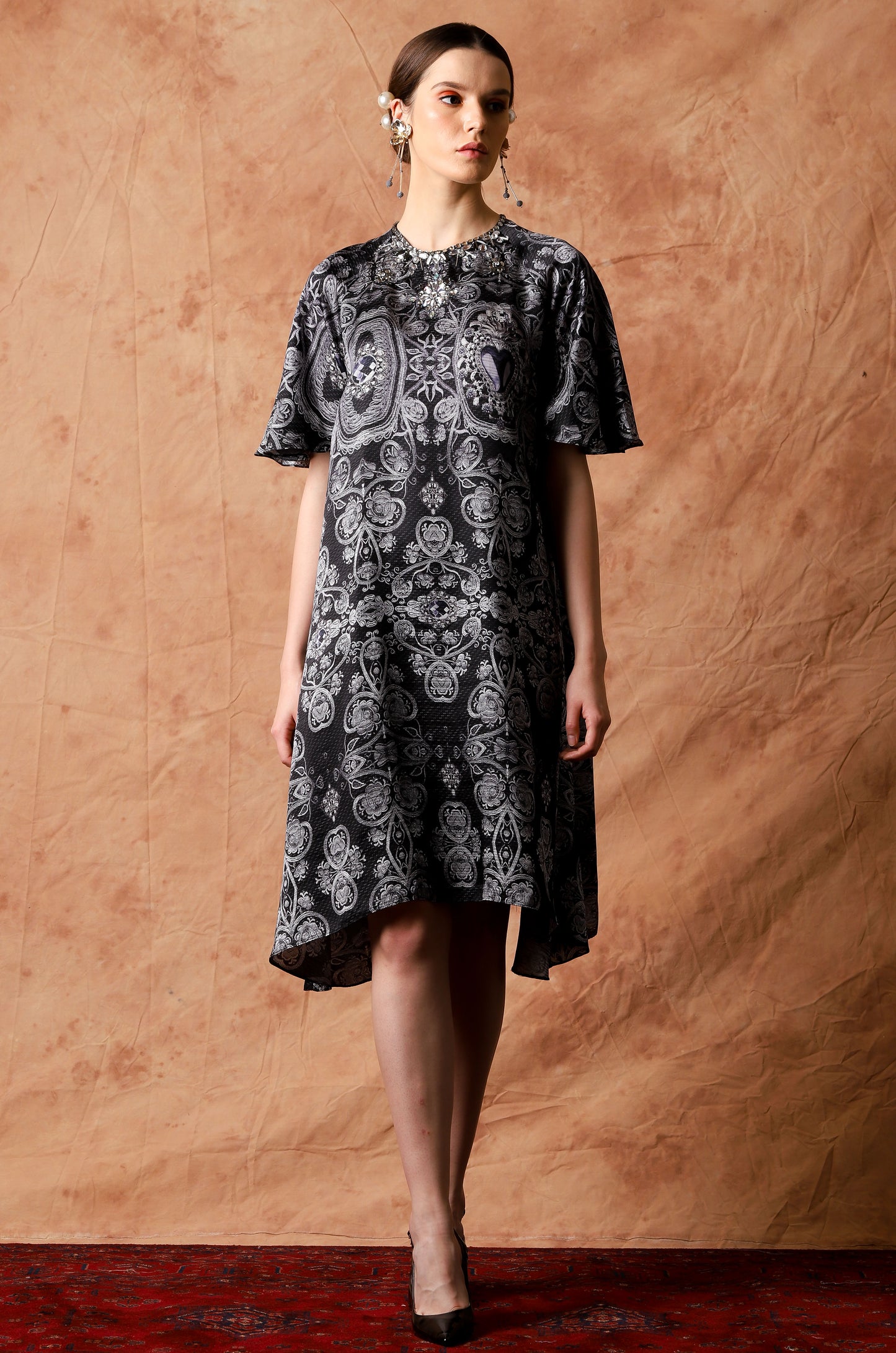 Warm - Black Diamond Midi Dress