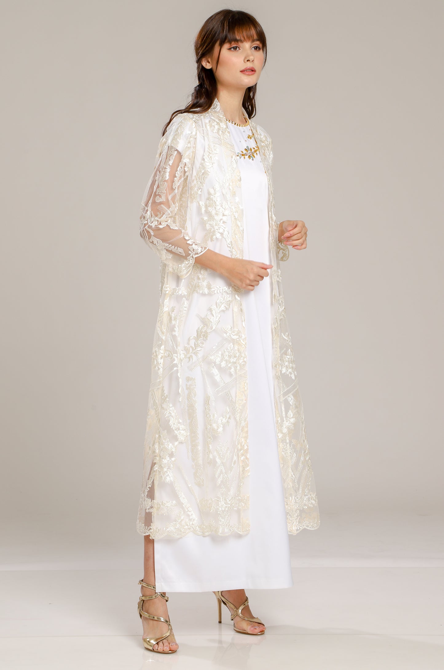 Loyal - Lace Outerwear