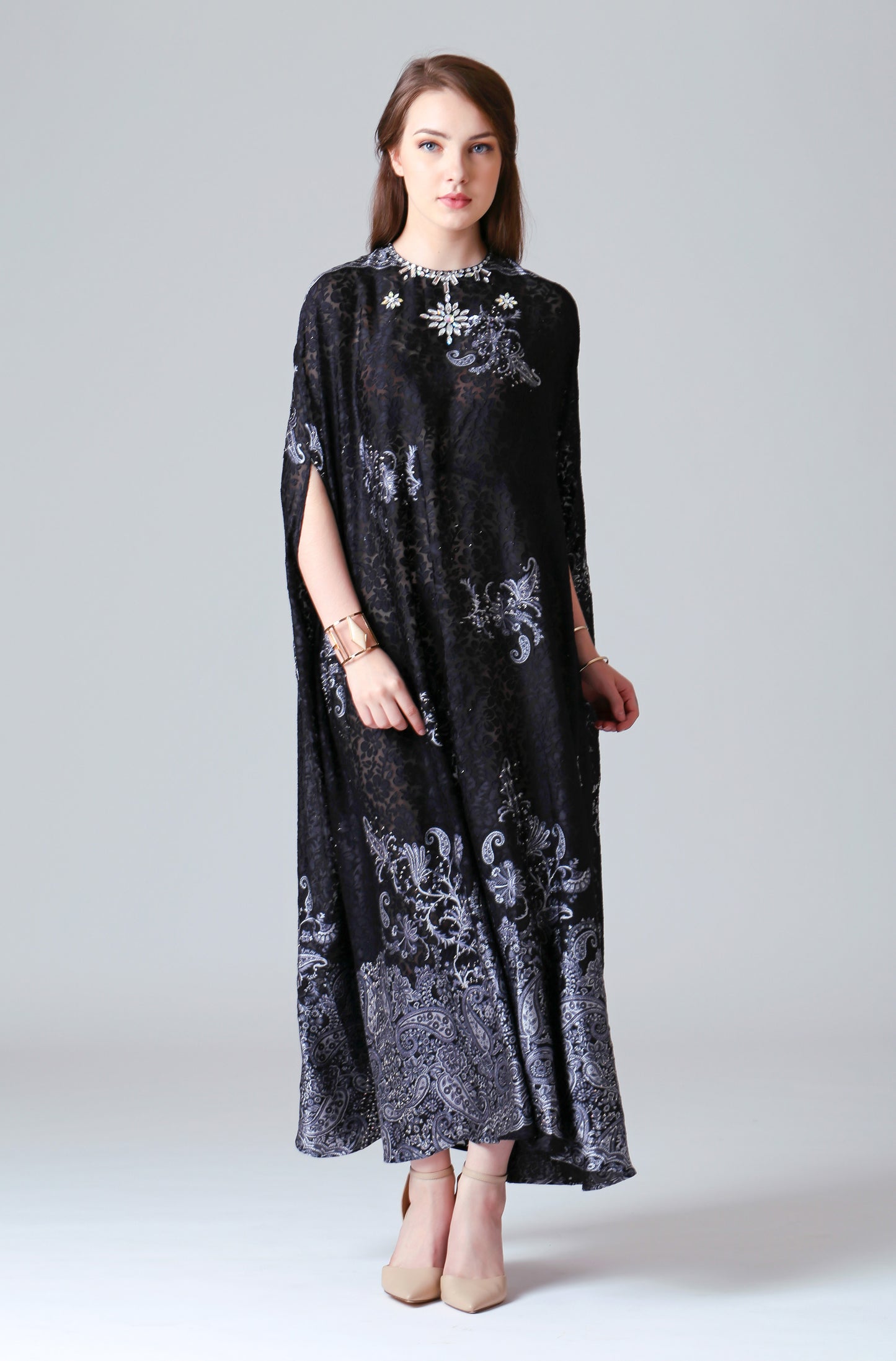 Brave - Grey Black Paisley Kaftan