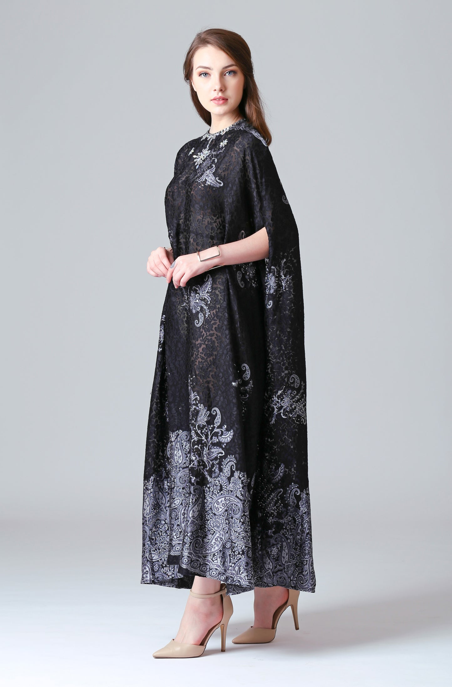 Brave - Grey Black Paisley Kaftan