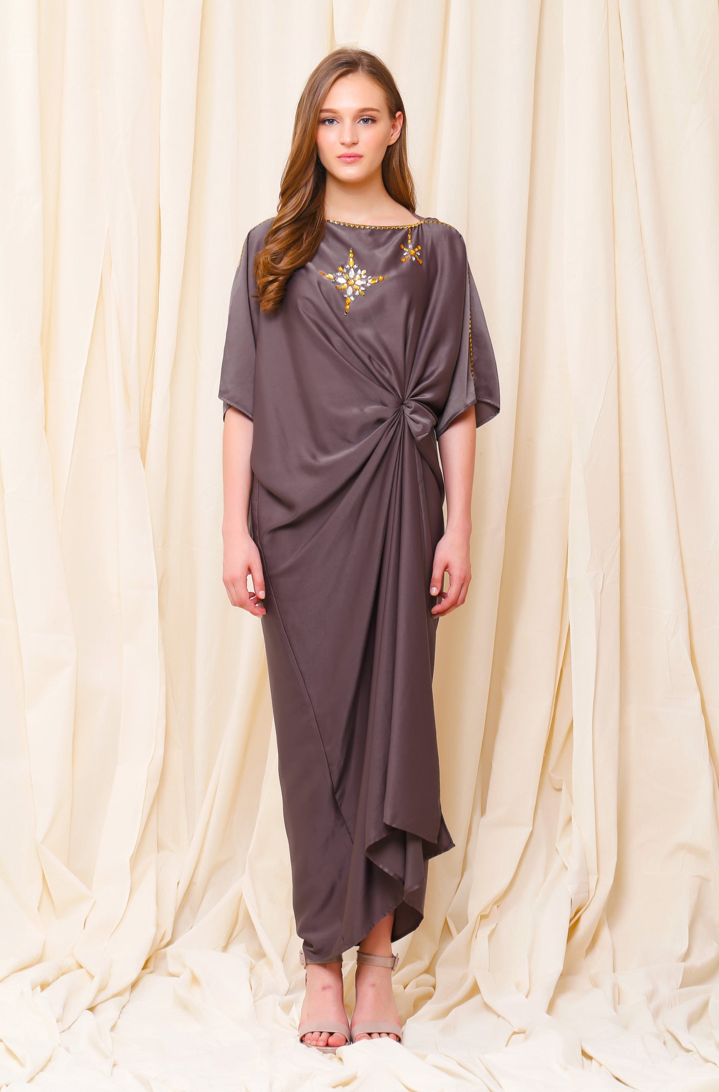 Modesty - Bronze Kaftan