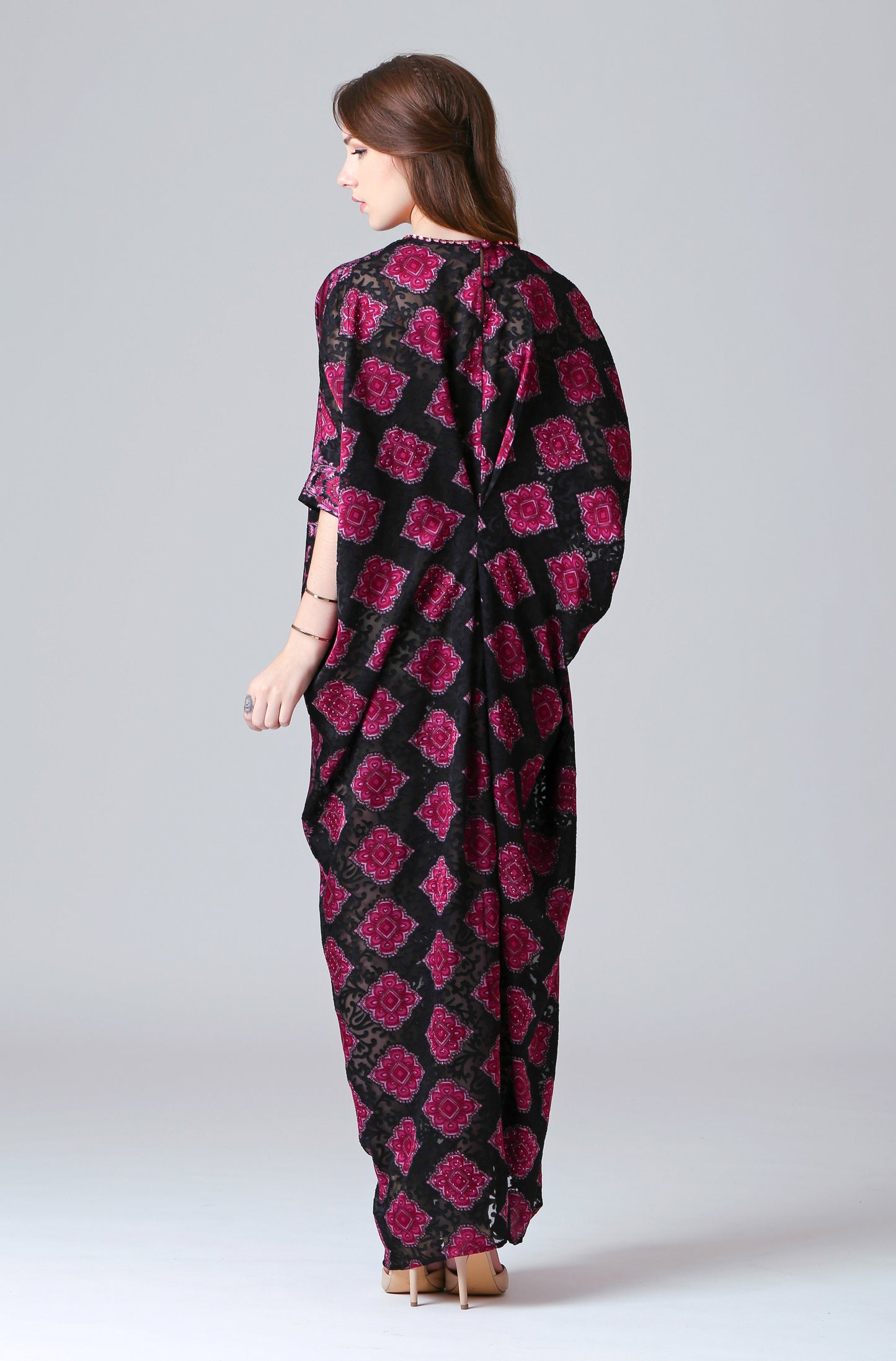 Wise - Pink Baroque Kaftan