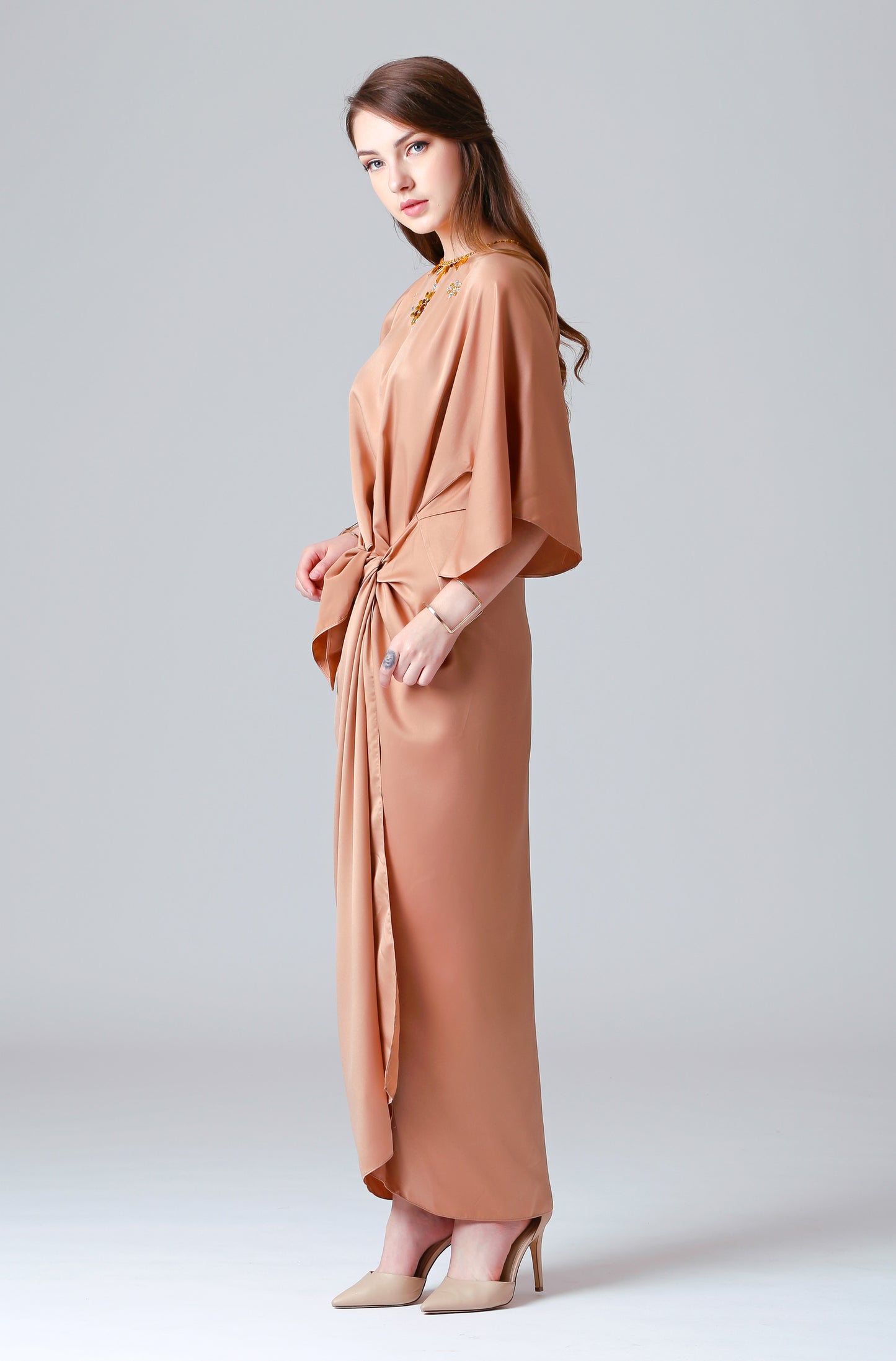 Daring - Beige Caftan